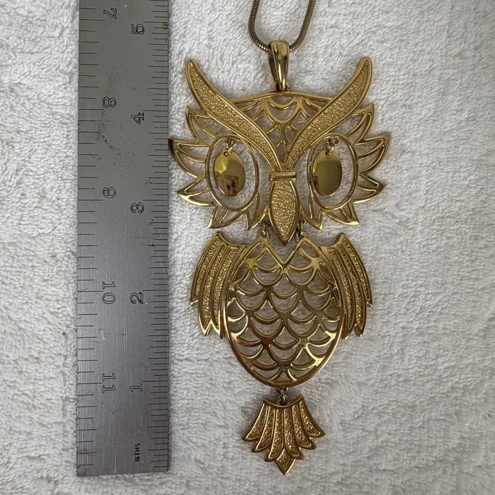 Vintage Articulated Owl Pendant Necklace Gold Tone Amber Eyes Snake Chain 24 In